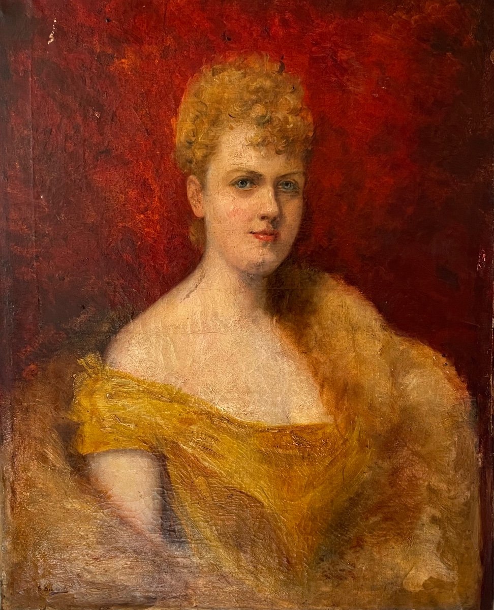 Portrait d'une élégante aux cheveux roux